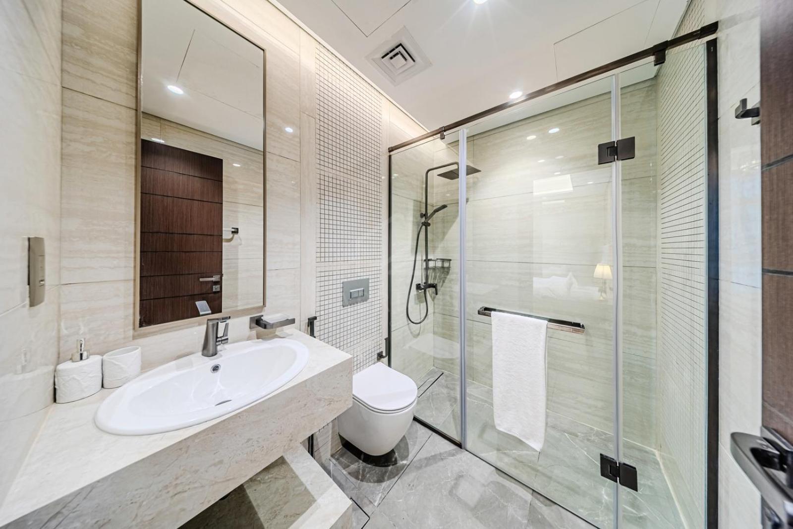 Classy 1 Bedroom In Nobles Tower Apartment