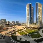 Classy 1 Bedroom In Nobles Tower